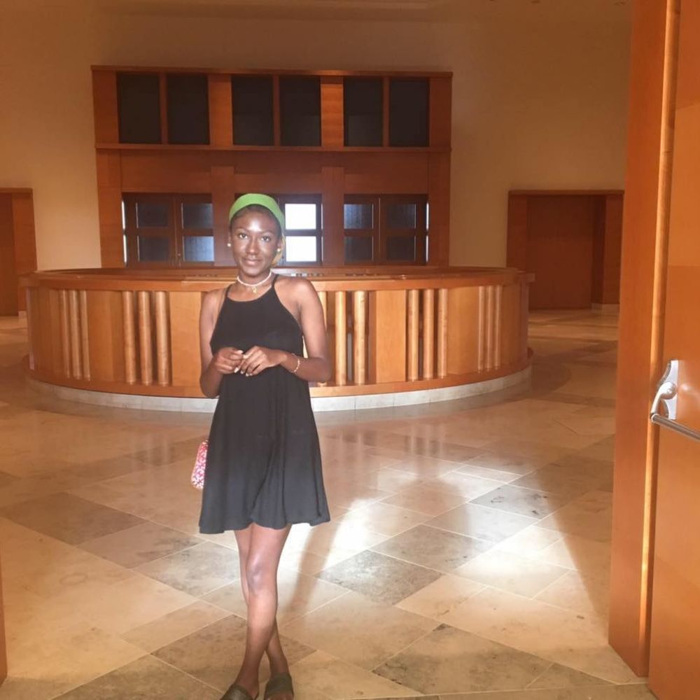 Meet your Posher, Samuela